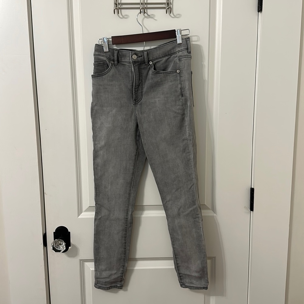 Skinny jeans